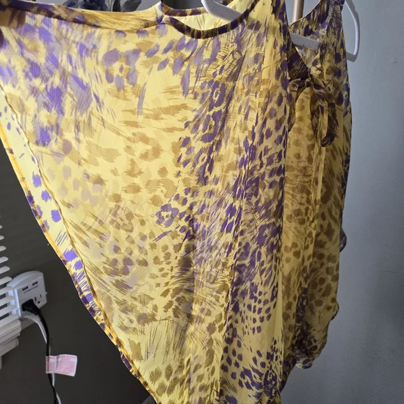 Jennifer Lopez Blouse sz Small - Picture 3 of 6